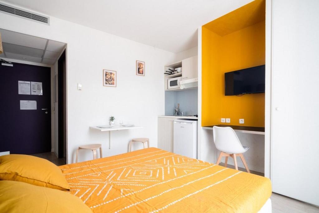 Joli Studio, Clim Proche Gare Et Centre Ville Lourdes Exterior foto